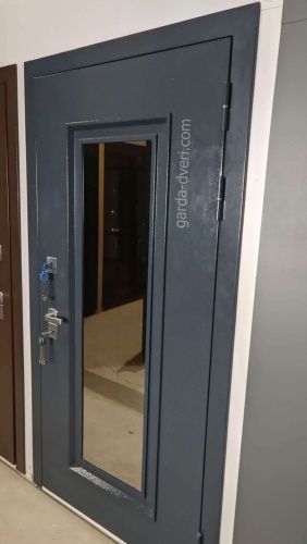 Люксор Termo 4 Букле графит - Эмалит белый, с терморазрывом фото 4 Люксор Termo 4 Букле графит - Эмалит белый, с терморазрывом фото 4